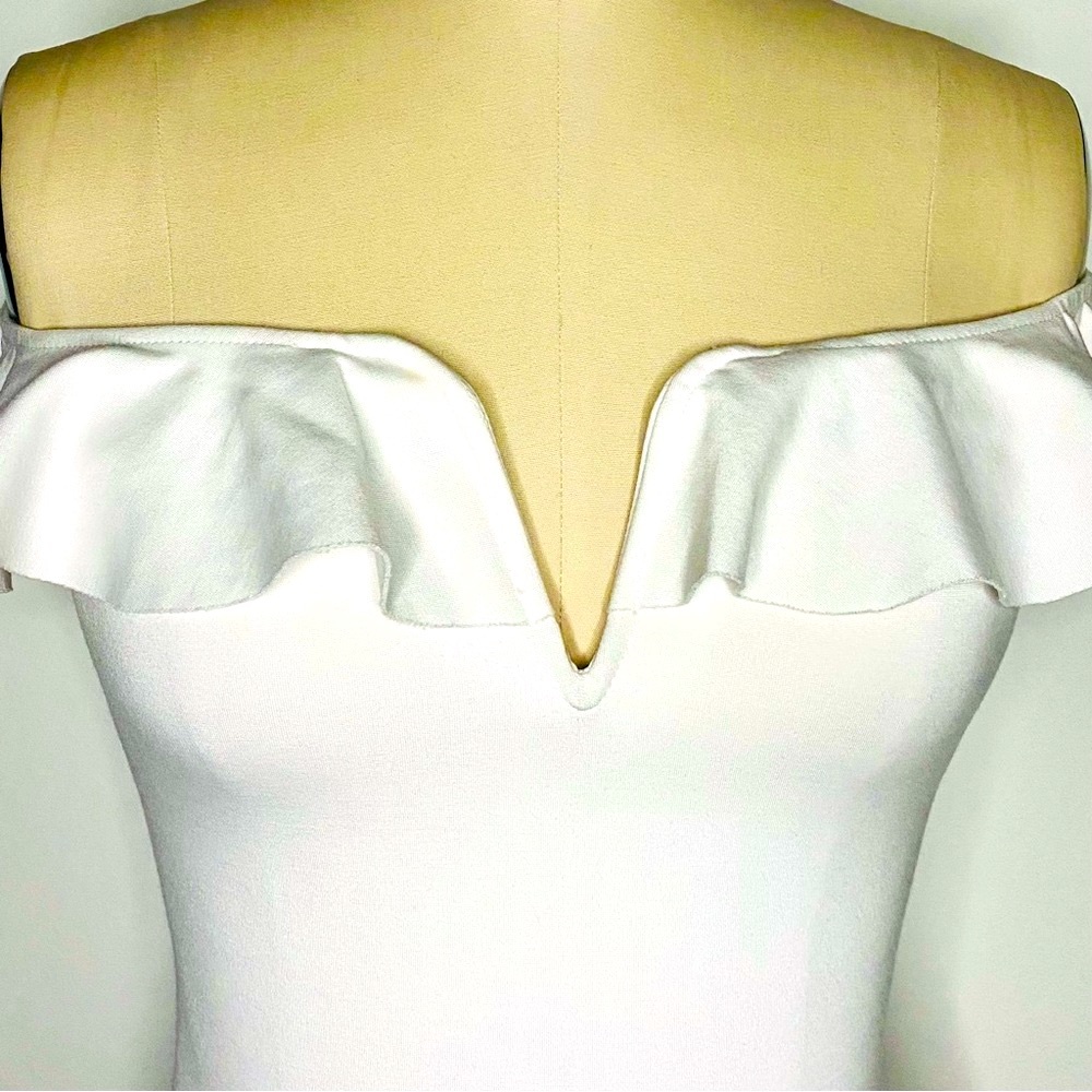 GUESS White Off-Shoulder Ruffle Stretch Bodysuit - Picture 3 of 9